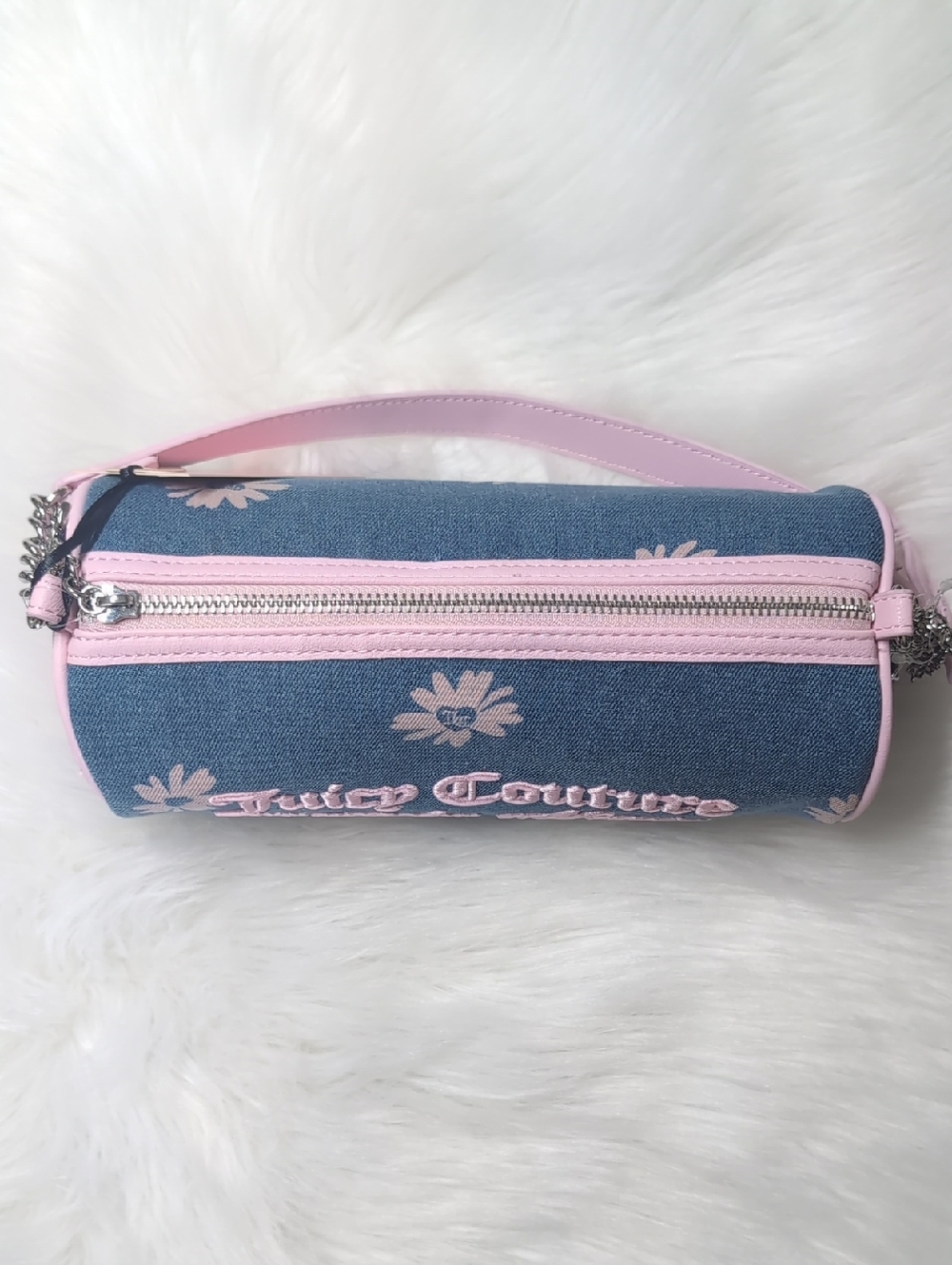 Juicy Couture Denim Pink Daisy Barrell Bag with JC Charm & Butterfly Detail 🦋 - Picture 4 of 16